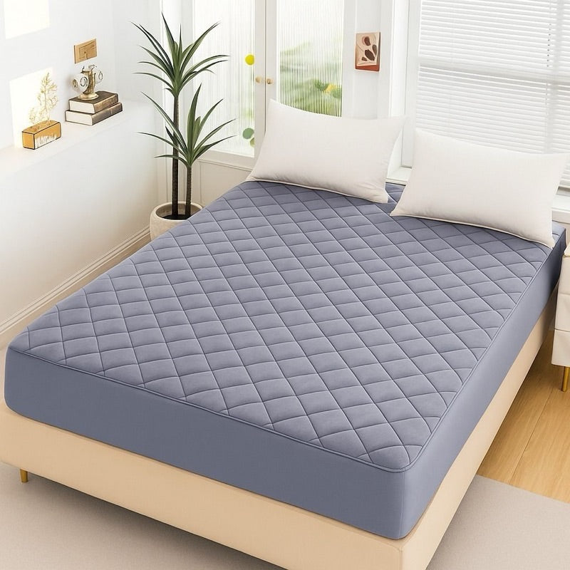 Quilted waterproof Mattress Cover King Size - Grey