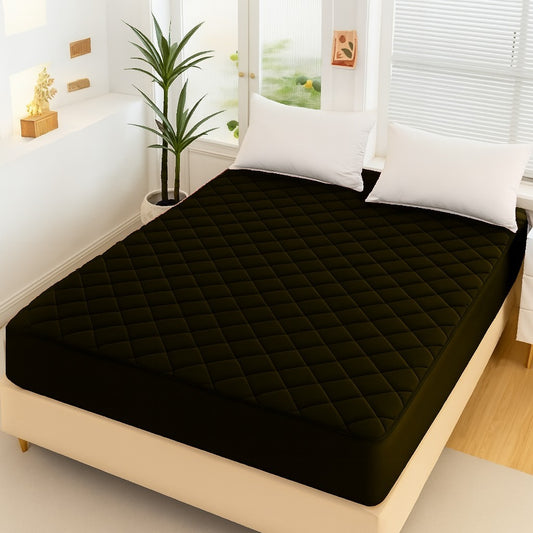 Quilted waterproof Mattress Cover King Size - black